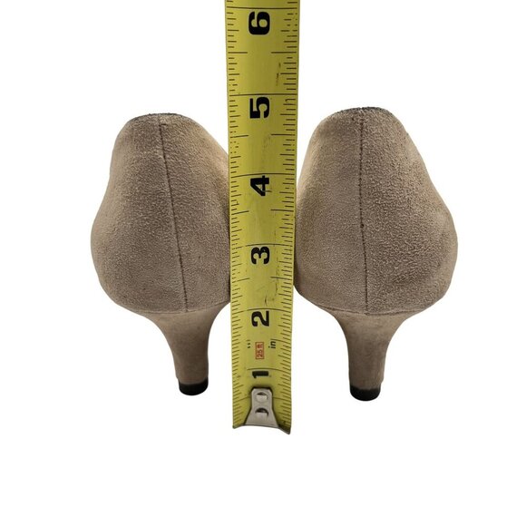 Bella Vita Womens 8 WW Taupe Suede Leather Kitten Heel Pumps Buckle Minimalist - Picture 8 of 12